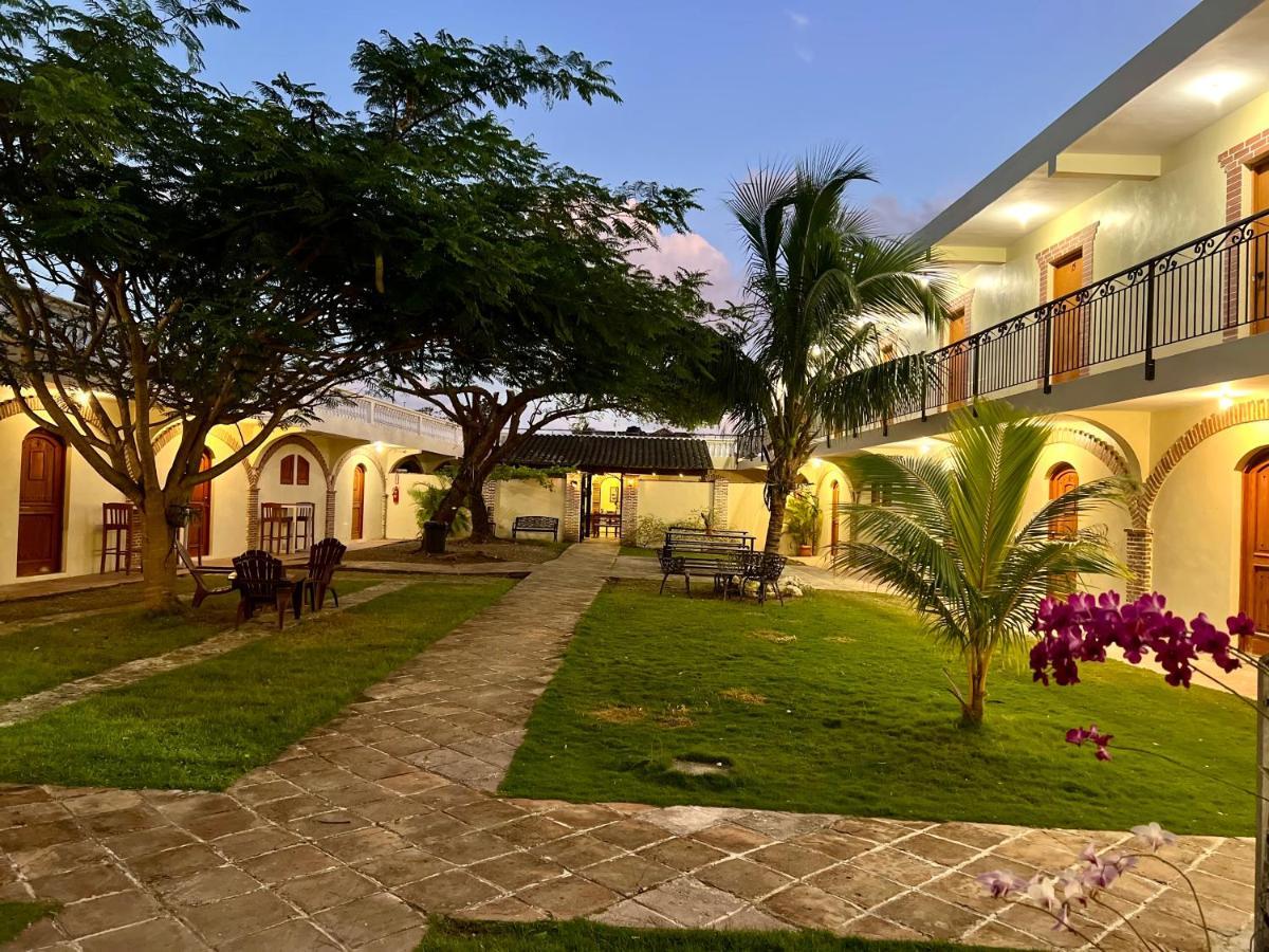 Hotel Yamili Punta Cana Kültér fotó